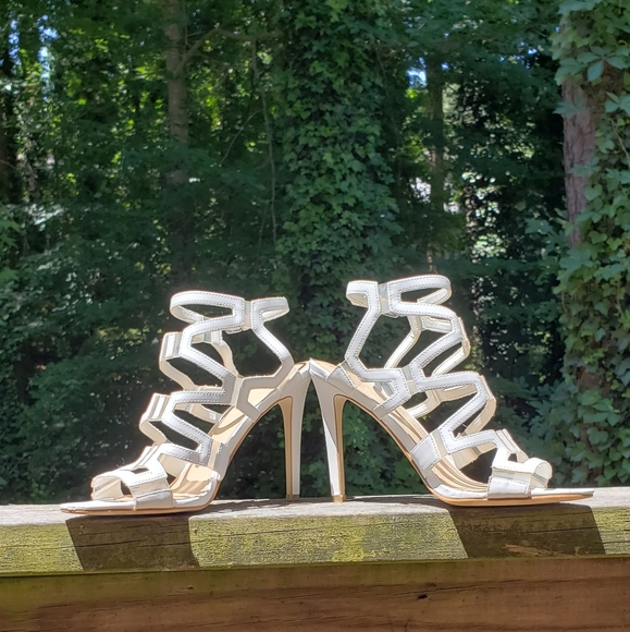 Guess Shoes - Guess Sexy Strappy White Sandals 😍